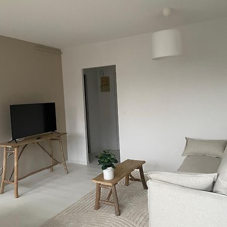 Au Coeur De La Ponetie Appartement Aurillac Buitenkant foto
